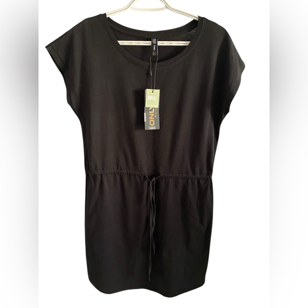 NWTOnly Black Drawstring Waist T-Shirt Dress